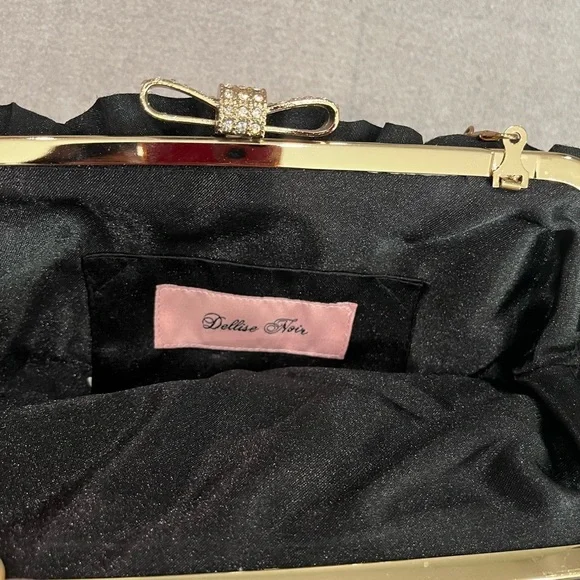 Dellise Noir Elegant Black Rose Floral Clutch Wedding Cocktail - Picture 3 of 6